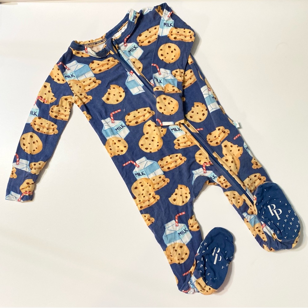 Posh Peanut cookies and milk zipper Bamboo Footie Pajamas. 3-6 months